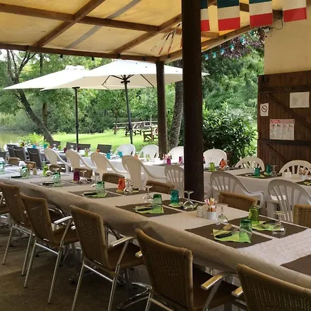 Mobil Confortable Avec Terrasse A Bignac, 6 Personnes - Api-1-52-1227 *